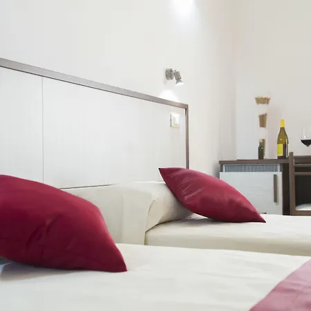 Santa Maria Hotel 3*